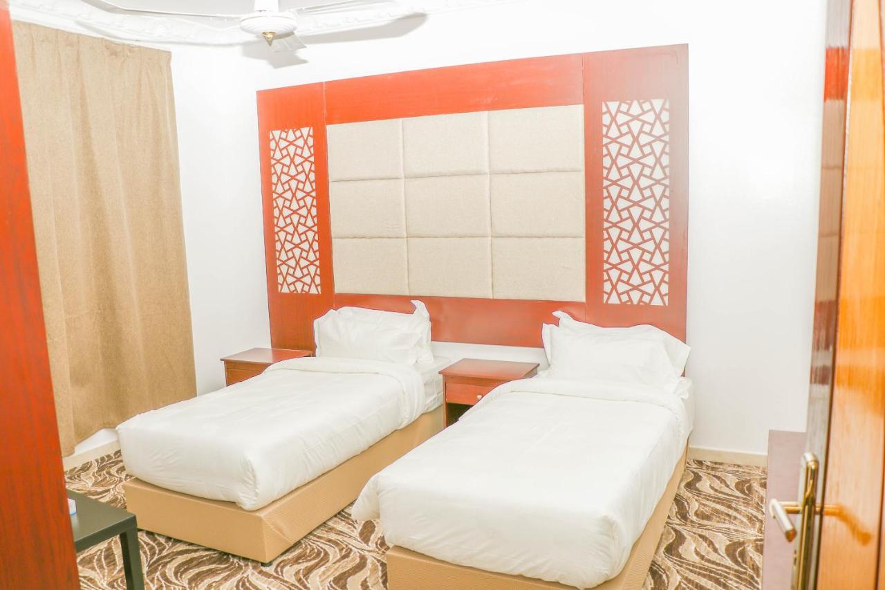 Hotel Al Farhan Dumah Al Jandal à Dawmat al-Jandal Extérieur photo