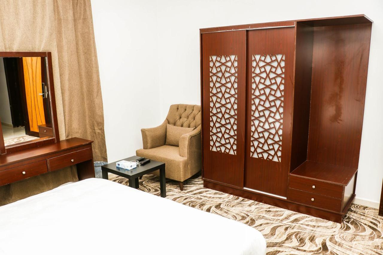 Hotel Al Farhan Dumah Al Jandal à Dawmat al-Jandal Extérieur photo